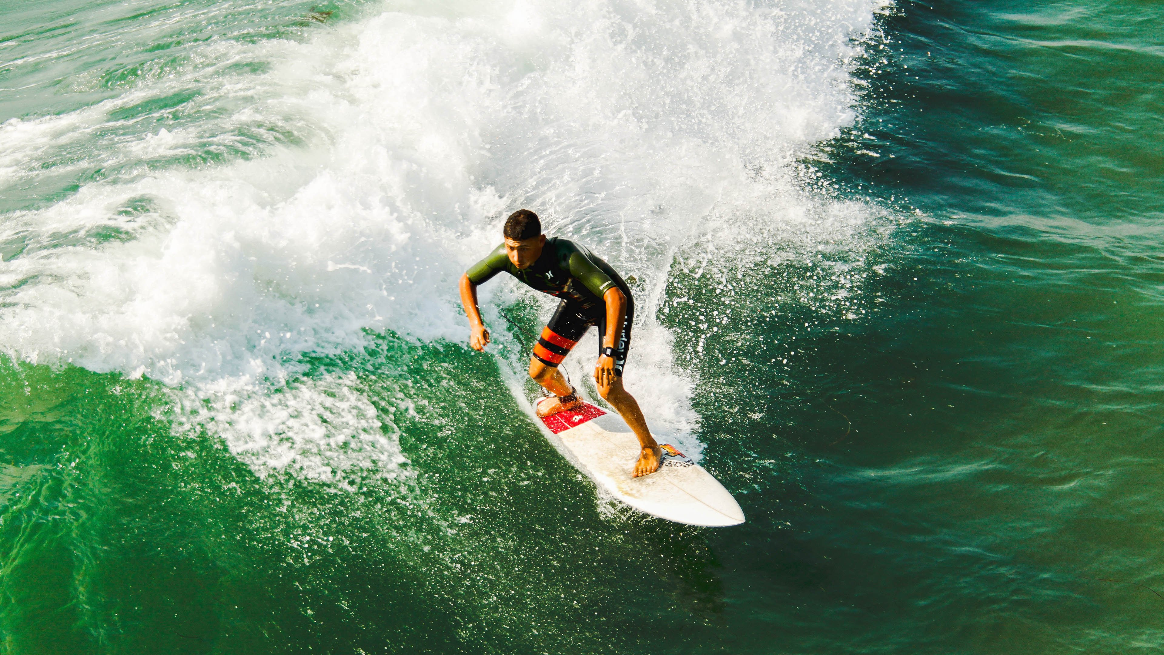 开云体育在线-塔图姆的指挥艺术，凯尔特人如何在对阵奇才的比赛中打出完美团队节奏